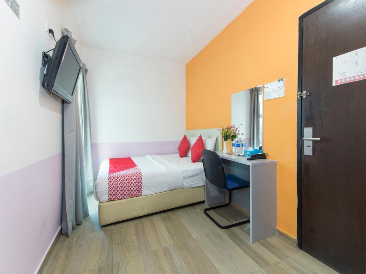 City Kuchai Hotel -Kuchai Lama,กัวลาลัมเปอร์ ภายนอก รูปภาพ