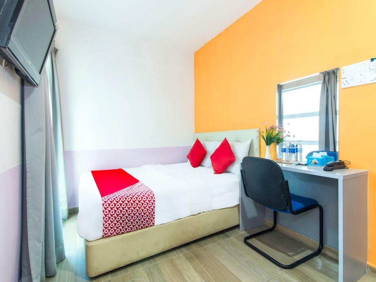 City Kuchai Hotel -Kuchai Lama,กัวลาลัมเปอร์ ภายนอก รูปภาพ